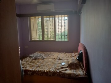 Bedroom in 2 BHK Apartment at Dosti Group Acres, Wadala East – for Rent