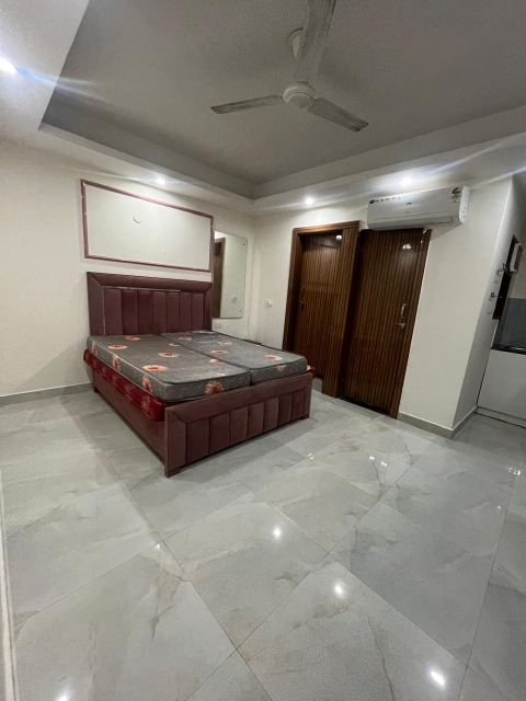 1.5 BHK 540 Sq.Ft. Builder Floor in Vipul Agora