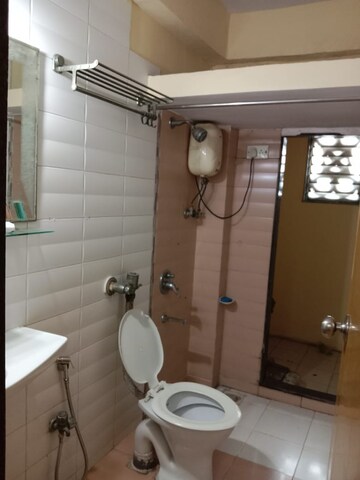 Bathroom in 2 BHK Apartment at Dosti Group Acres, Wadala East – for Rent