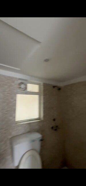 Room in 3 BHK Apartment at Paras Seasons, Sector 168 – for Sale