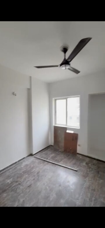 Room in 3 BHK Apartment at Paras Seasons, Sector 168 – for Sale