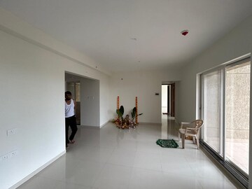 Room in 3 BHK Apartment at Pride Purple Park Astra, Hinjewadi – for Rent