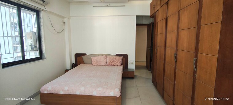 Bedroom, movie-tower 2 Bedroom 1000 Sq.Ft. Apartment In Andheri West Mumbai 9666597