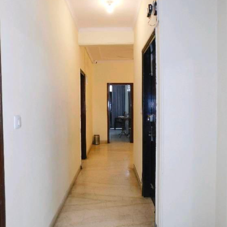 undefined, hauz khas 3 Bedroom 233 Sq.Yd. Builder Floor In Hauz Khas Delhi 9666626