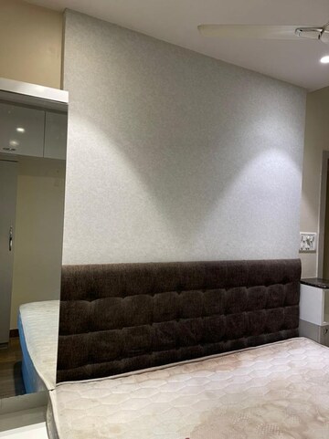 Furnished Amenities in 2 BHK Apartment at Veena Serenity, Chembur – for Rent