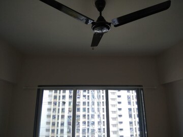 Furnished Amenities in 1 BHK Apartment at Veena Serenity, Chembur – for Rent