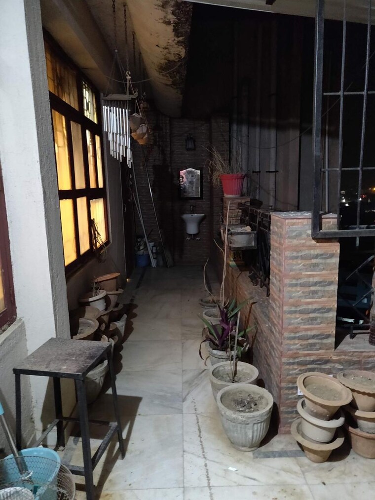 Other, harihar singh road 4 Bedroom 2100 Sq.Ft. Penthouse In Harihar Singh Road Ranchi 9666642