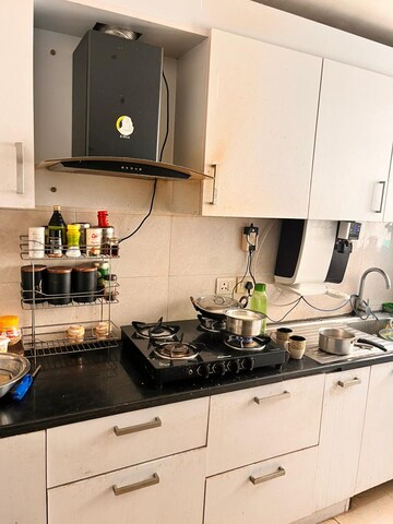 Kitchen in 2 BHK Apartment at DLF Regency Park I, Dlf Phase iv – for Rent