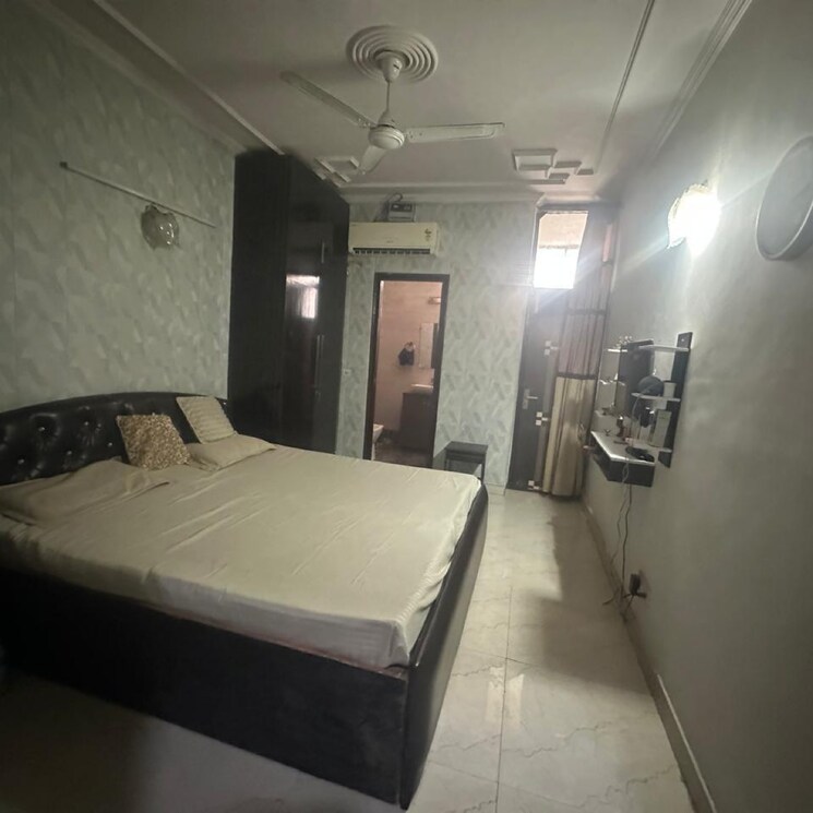 Bedroom, east of kailash 3 Bedroom 1800 Sq.Ft. Independent House In East Of Kailash Delhi 9666646