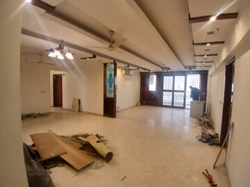 4 BHK Apartment For Rent in DLF The Royalton Tower, Dlf Phase V