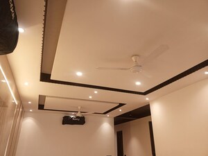 Furnished Amenities in 3 BHK Builder Floor at Ansal Sushant Lok I, Sector 43 – for Rent