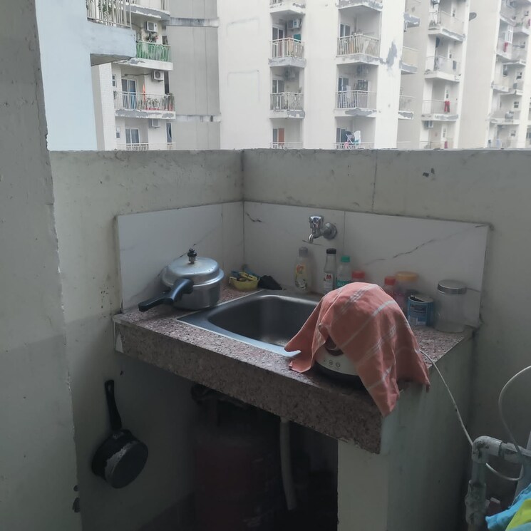 Kitchen, paramount-emotions 3 Bedroom 1710 Sq.Ft. Apartment In Sector 1 Greater Noida Greater Noida 9666665