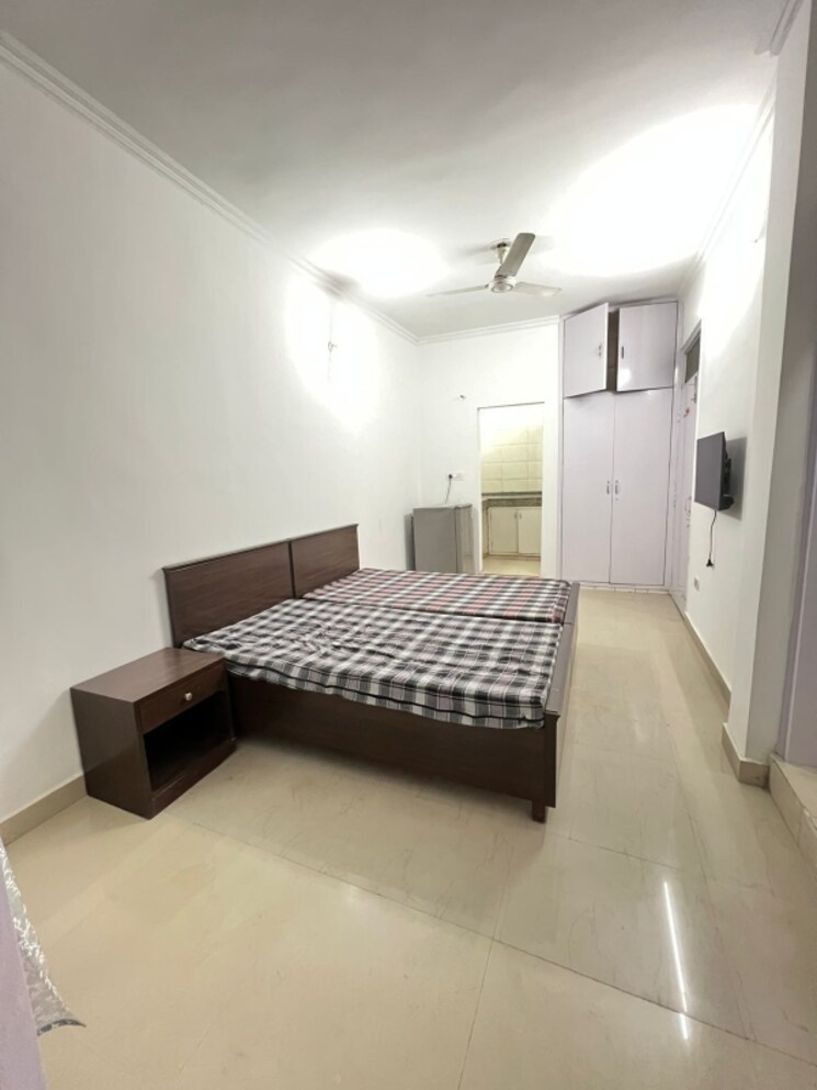 Living Room, ansal-sushant-floors Studio 400 Sq.Ft. Builder Floor In Sushant Lok ii Gurgaon 9666669