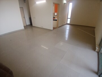 2 BHK Apartment For Rent in Pioneer Park Phase 1, Sector 61