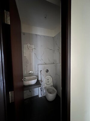 Bathroom in 4 BHK Apartment at Lodha Sterling, Kolshet Road – for Sale