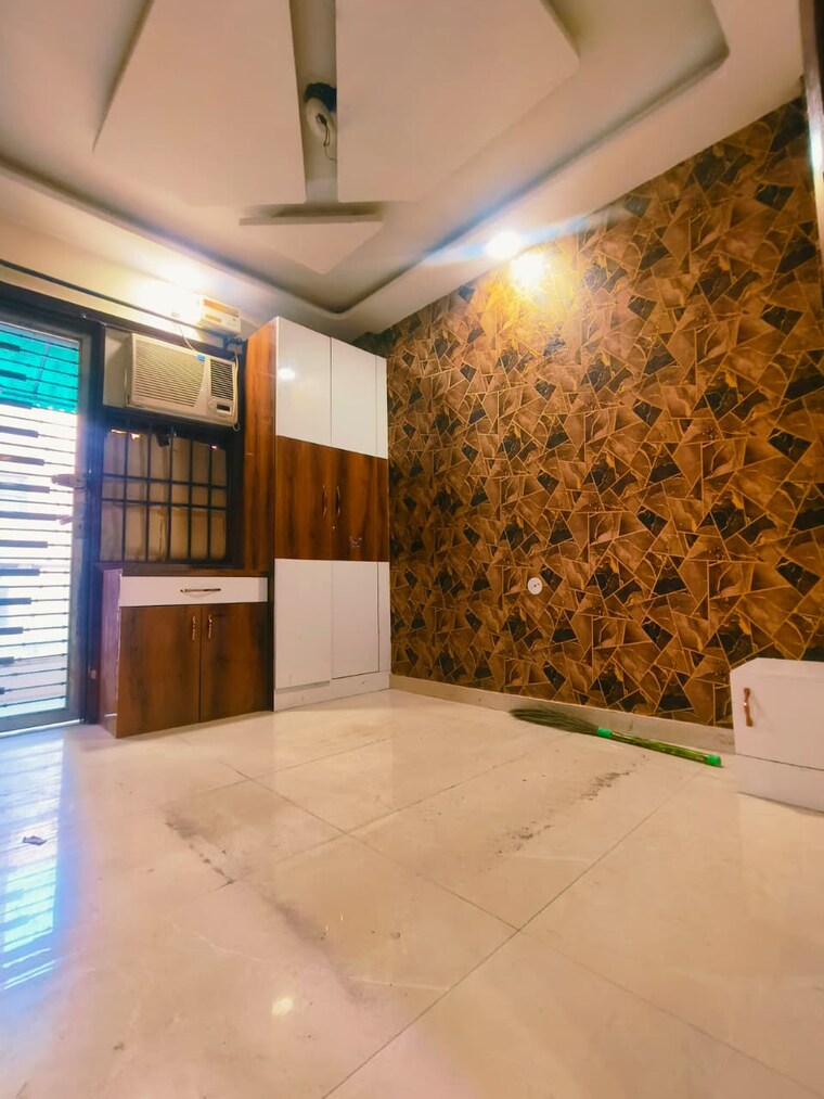 Bedroom, dwarka mor 3 Bedroom 900 Sq.Ft. Builder Floor In Dwarka Mor Delhi 9666688