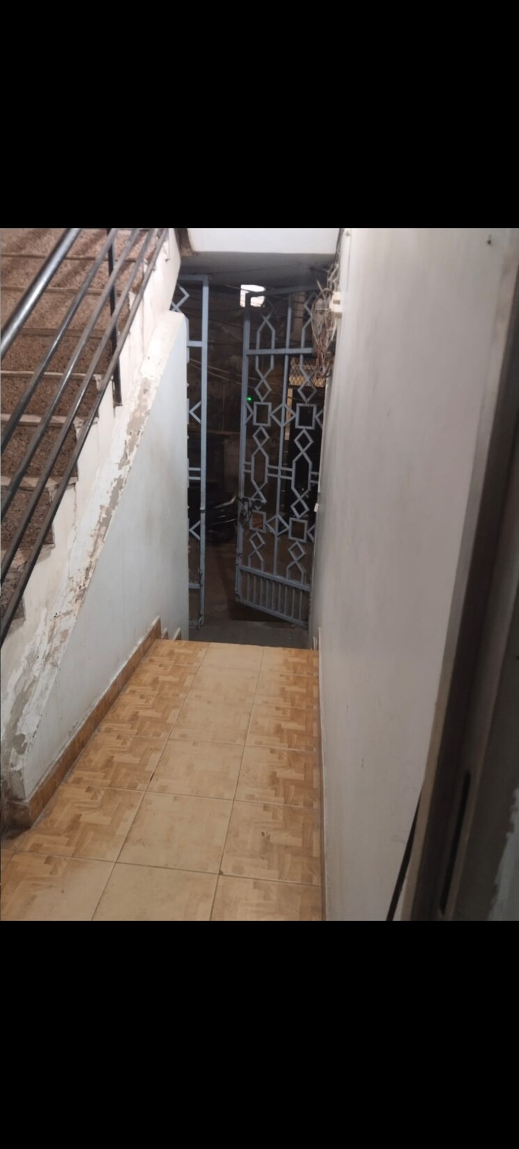 Balcony, chattarpur Commercial Office Space 800 Sq.Ft. In Chattarpur Delhi 9666752