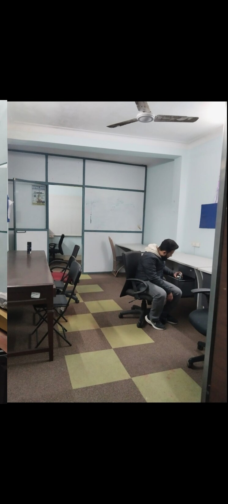 Team Area, chattarpur Commercial Office Space 800 Sq.Ft. In Chattarpur Delhi 9666752