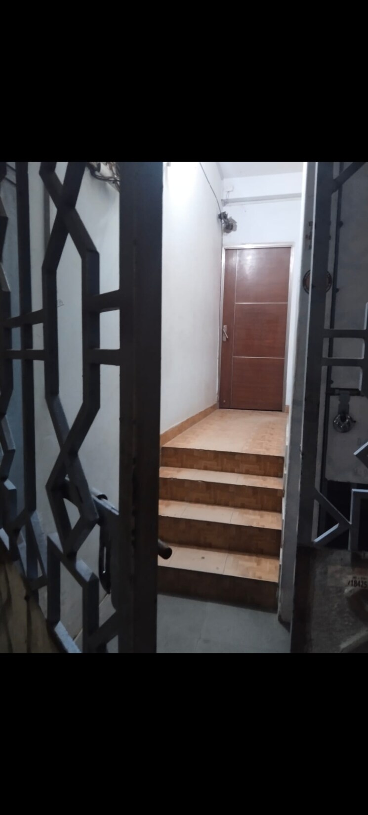 undefined, chattarpur Commercial Office Space 800 Sq.Ft. In Chattarpur Delhi 9666752