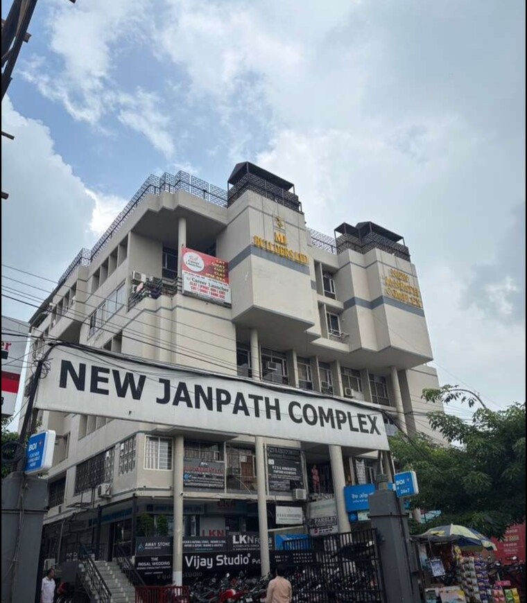 Exterior View, hazratganj Commercial Office Space 110 Sq.Ft. In Hazratganj Lucknow 9666762