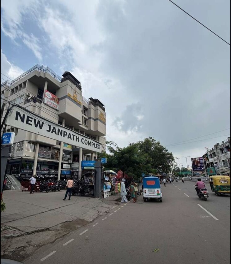 Exterior View, hazratganj Commercial Office Space 110 Sq.Ft. In Hazratganj Lucknow 9666762