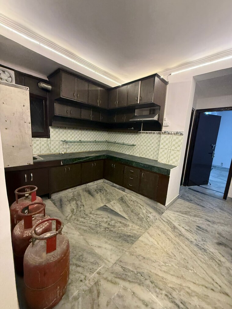 Kitchen, lado sarai 3 Bedroom 1200 Sq.Ft. Builder Floor In Lado Sarai Delhi 9666765