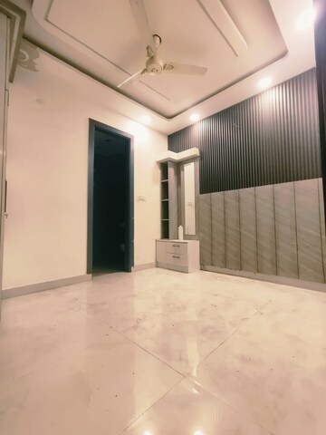 2 BHK Builder Floor For Rent in Dwarka Mor