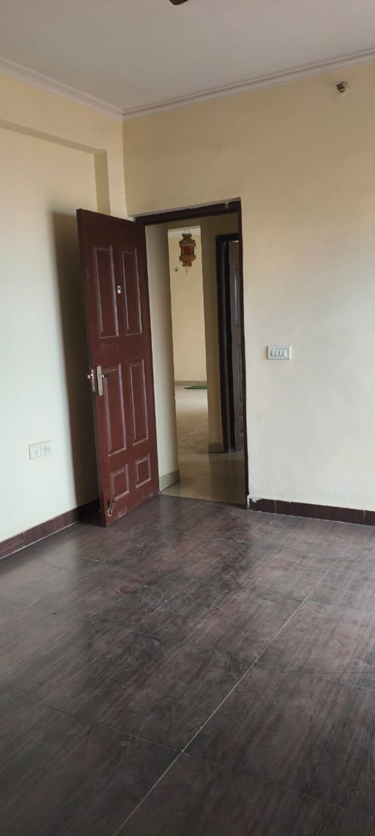 Room, gardenia-golf-city 2 Bedroom 1150 Sq.Ft. Apartment In Sector 75 Noida 9666788