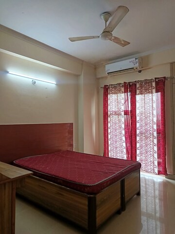 Bedroom in 3 BHK Apartment at Gardenia Golf City, Sector 75 – for Rent