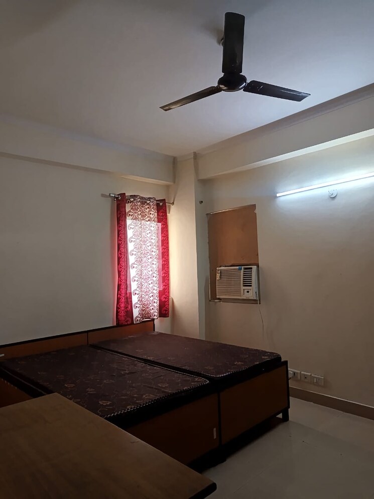 Bedroom, gardenia-golf-city 3 Bedroom 1550 Sq.Ft. Apartment In Sector 75 Noida 9666792