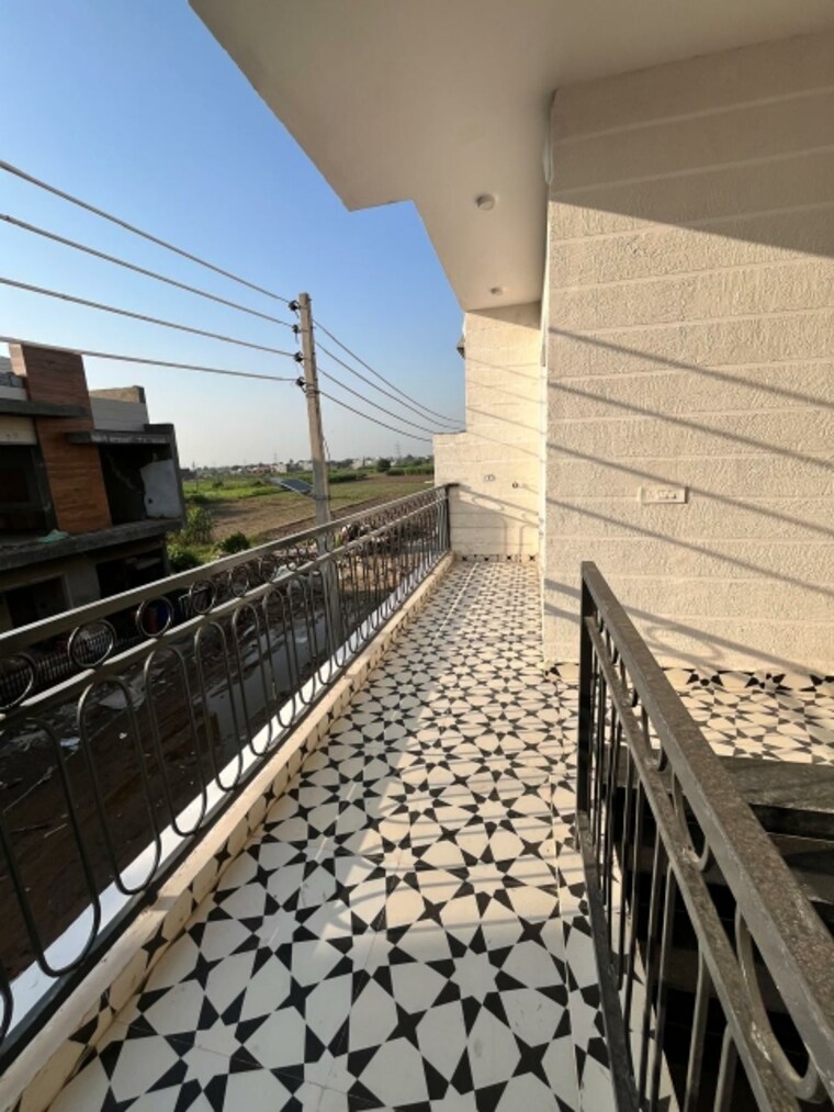 Balcony, sector 124 3 Bedroom 112 Sq.Yd. Independent House In Sector 124 Mohali 9666798