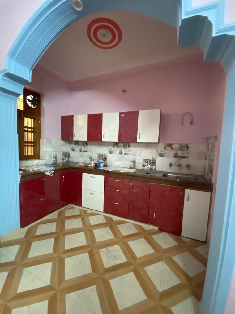 Kitchen, vineet khand Pg For Boys & Girls In Vineet Khand 9666805