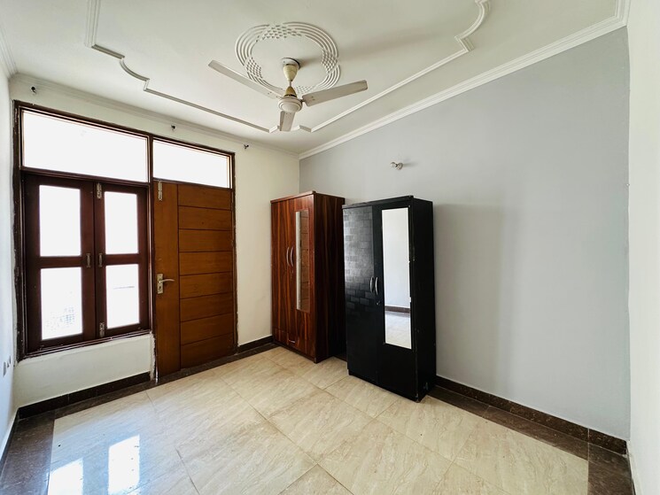 Room, saket 1 Bedroom 450 Sq.Ft. Builder Floor In Saket Delhi 9666811