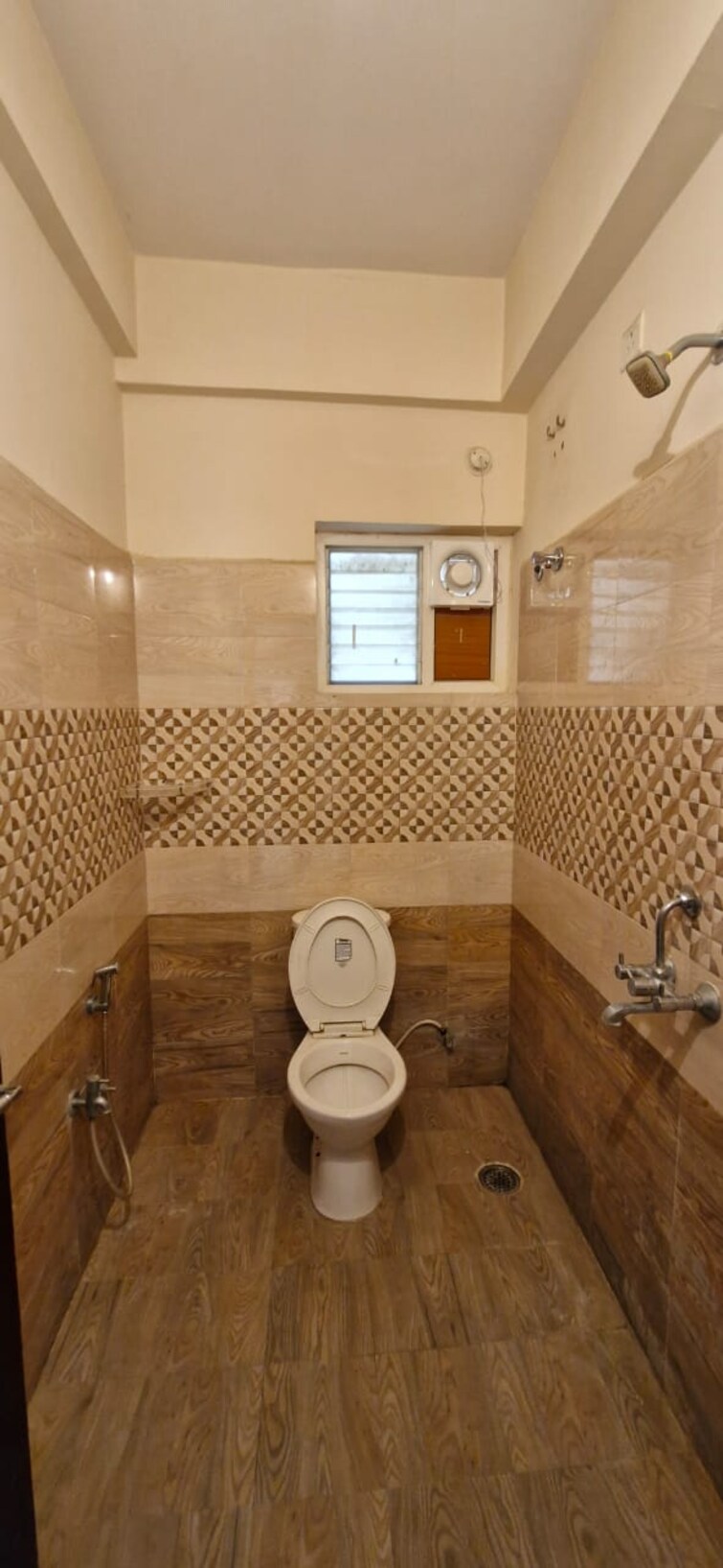 Bathroom, kondapur 2 Bedroom 1400 Sq.Ft. Builder Floor In Kondapur Hyderabad 9666824