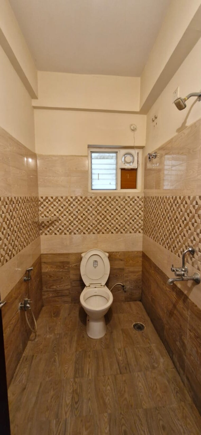 Bathroom, kondapur 2 Bedroom 1400 Sq.Ft. Builder Floor In Kondapur Hyderabad 9666824