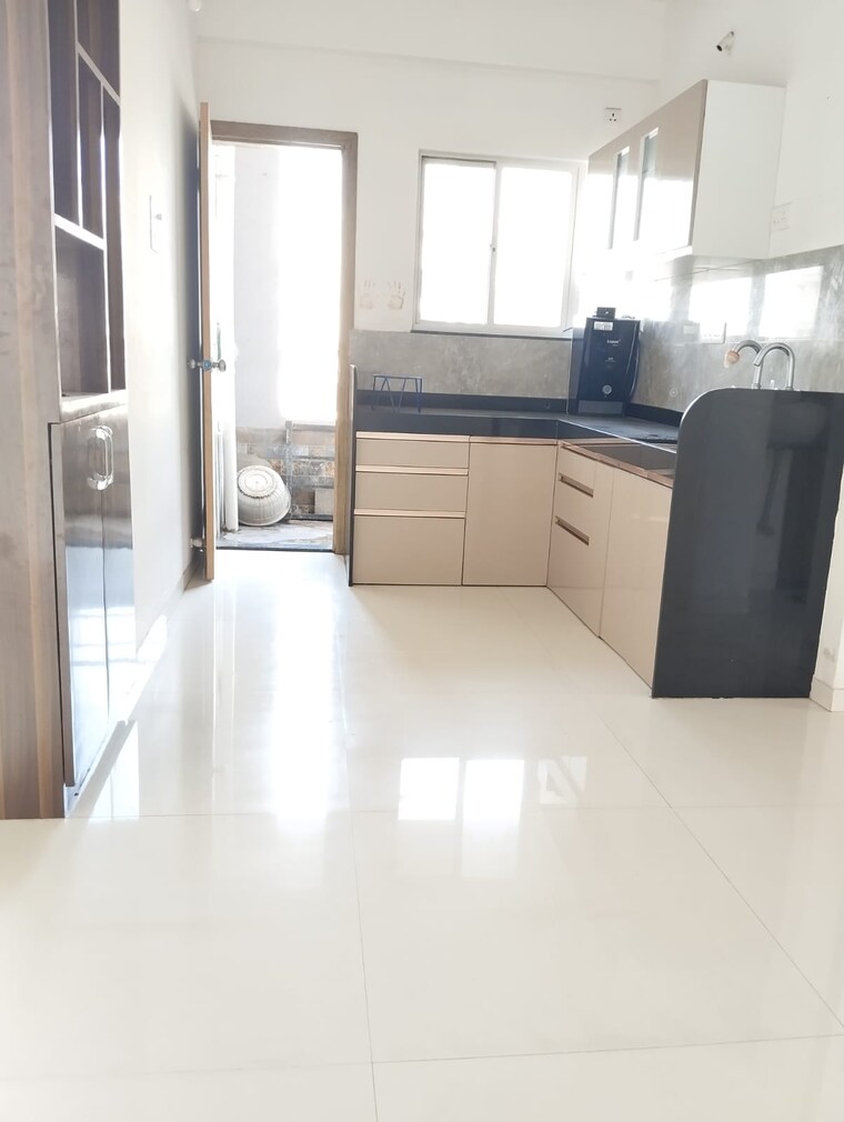 Kitchen, shriram-kanhaiya-majesty 2 Bedroom 900 Sq.Ft. Apartment In Baner Pune 9666822