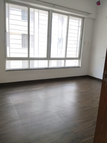 Room in 2 BHK Apartment at Shriram Kanhaiya Majesty, Baner – for Rent
