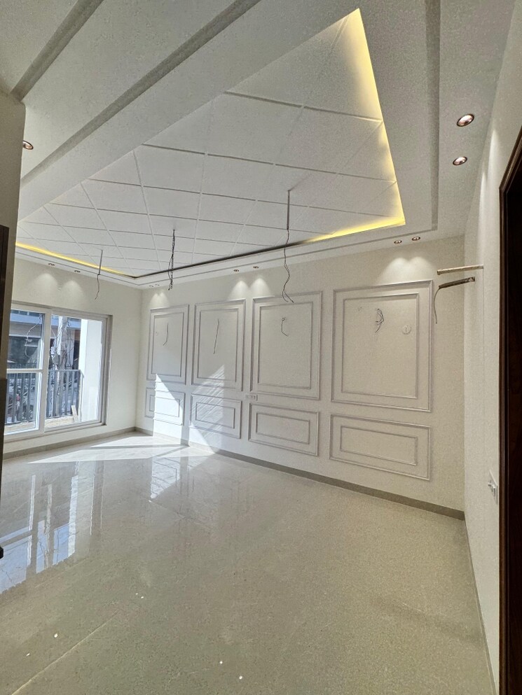 Room, sunny enclave 3 Bedroom 103 Sq.Yd. Independent House In Sunny Enclave Mohali 9666834