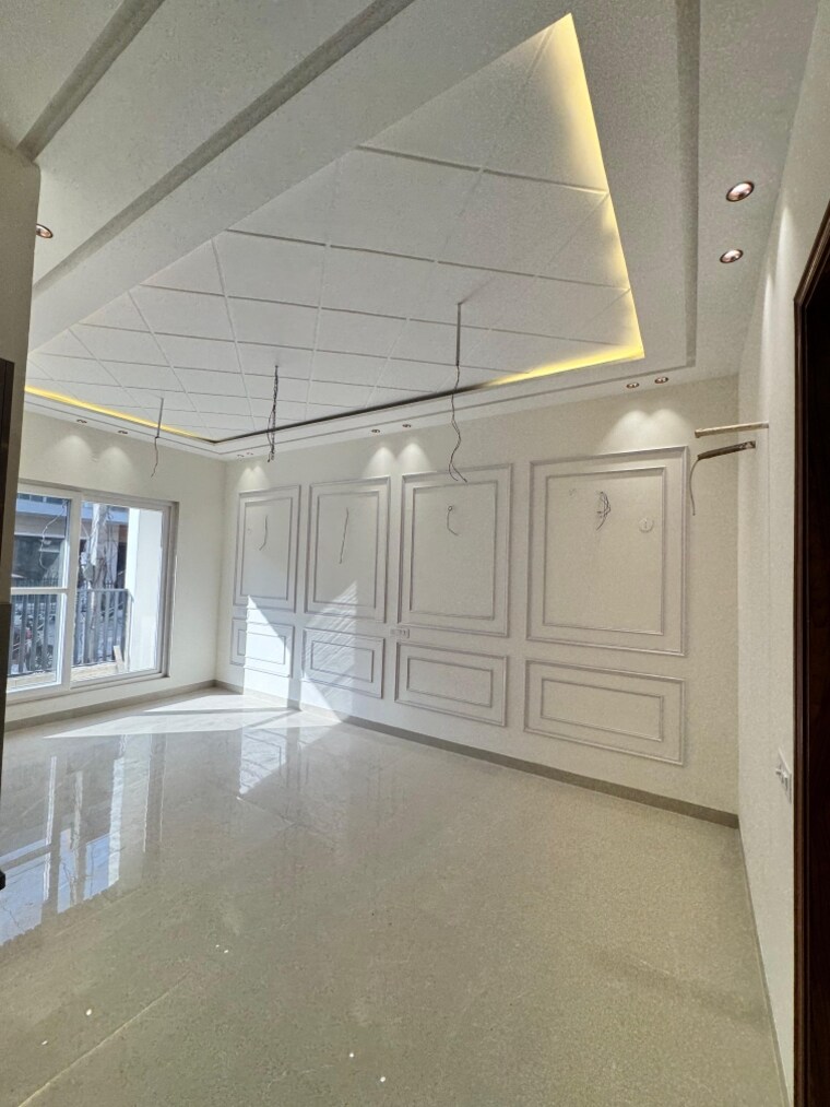 Room, sunny enclave 3 Bedroom 103 Sq.Yd. Independent House In Sunny Enclave Mohali 9666834