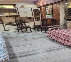 2 BHK Apartment For Sale in Dadar West