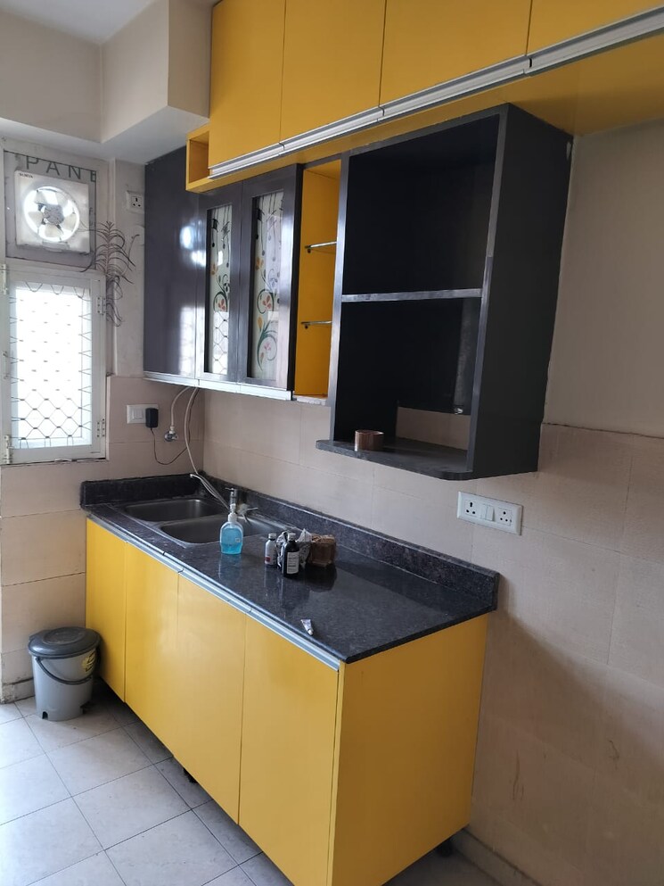 Kitchen, nirala-estate 3.5 Bedroom 1870 Sq.Ft. Apartment In Tech Zone 4 Greater Noida Greater Noida 9666839