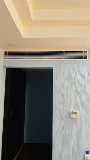 Room in  Pg at Vibhuti Khand – for Rent