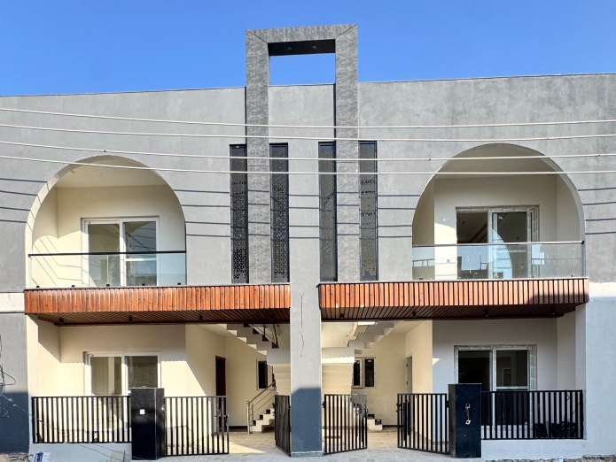 4 BHK Independent House For Sale in Sunny Enclave