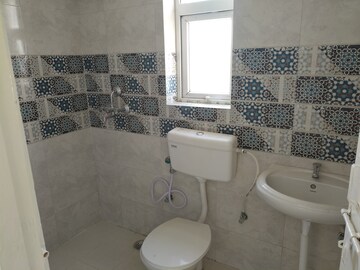 Master Bedroom in 2.5 BHK Apartment at Signature Global Golf Greens, Sector 79 – for Sale