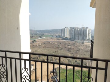 2.5 BHK Apartment For Sale in Signature Global Golf Greens, Sector 79