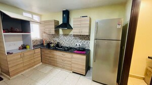  Pg For Rent in Viram Khand