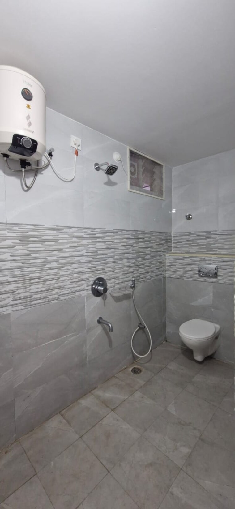 Bathroom, kondapur 3 Bedroom 2000 Sq.Ft. Builder Floor In Kondapur Hyderabad 9666881