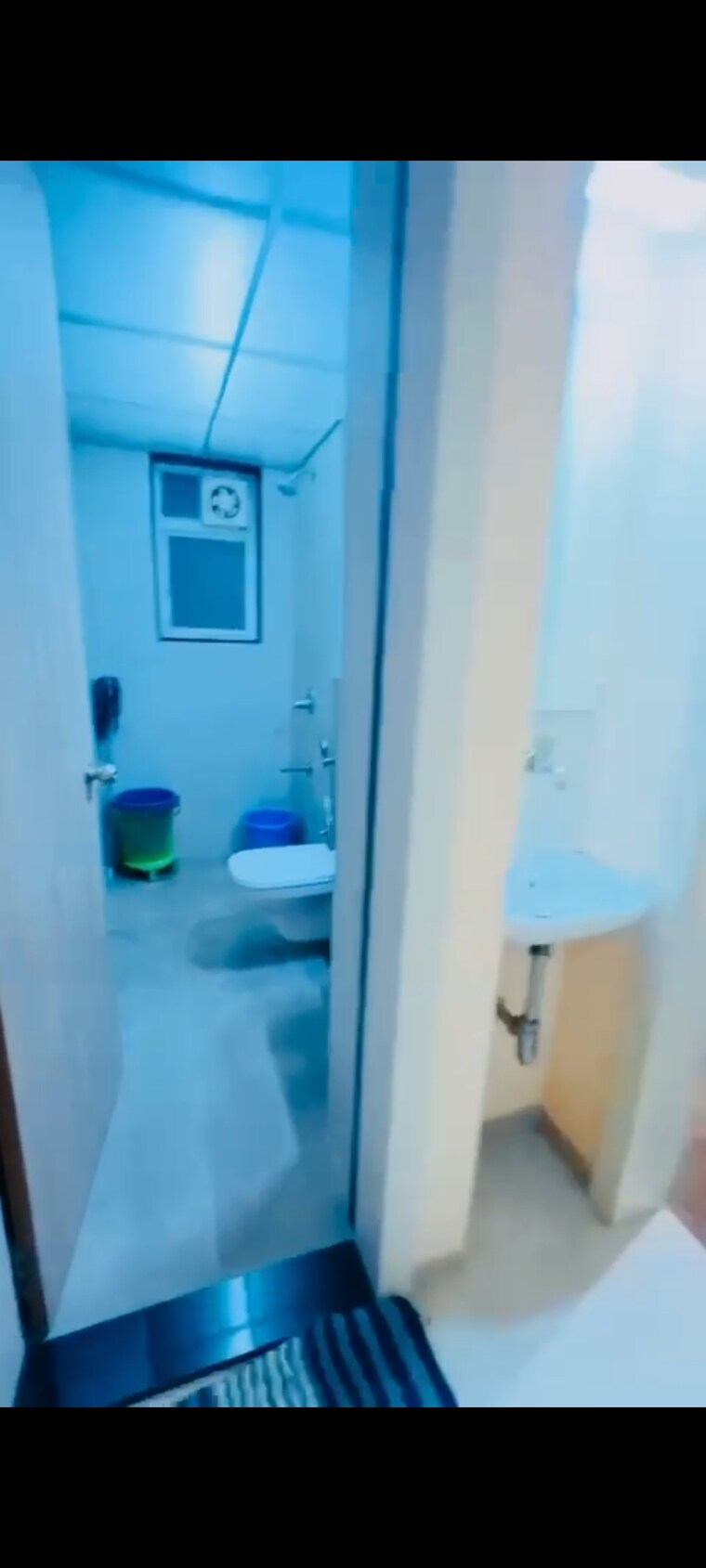 Bathroom, bharat-kunj-chs 2 Bedroom 1250 Sq.Ft. Apartment In Erandwane Pune 9666880