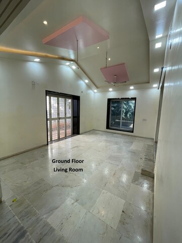 Room in 1 BHK Apartment at Omkar Park Dhankawadi, Dhankawadi – for Rent
