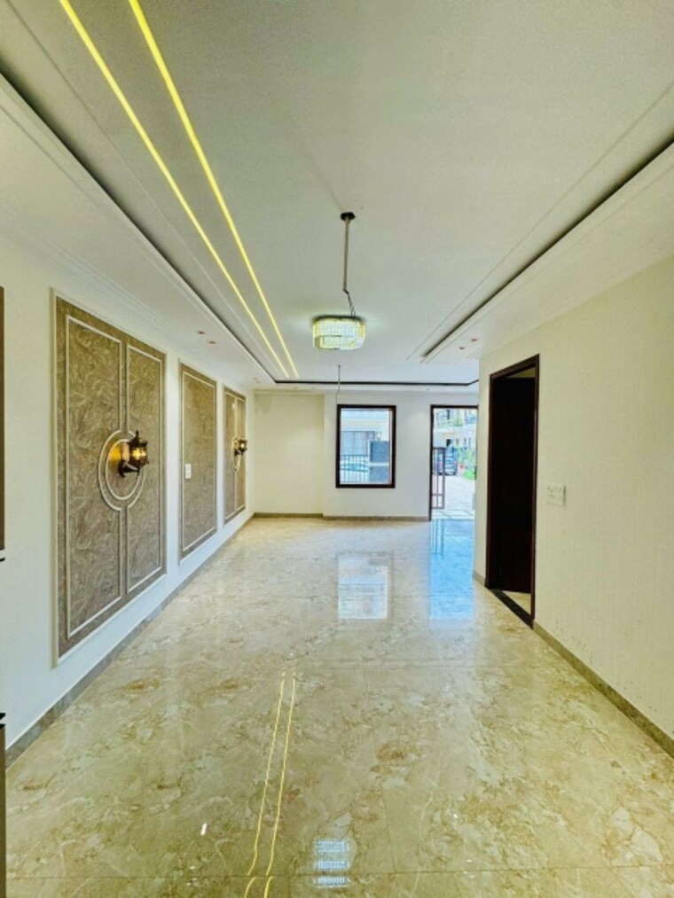 Room, sunny enclave 3 Bedroom 100 Sq.Yd. Independent House In Sunny Enclave Mohali 9666888
